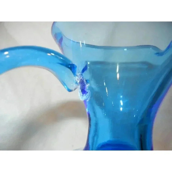 Decanter Pitcher Vintage medium-sized Floral Vase Midcentury Aqua Blue glass, - Picture 7 of 7